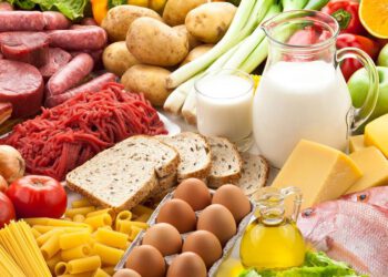 thực phẩm giúp hạn chế mất khối cơ người cao tuổi