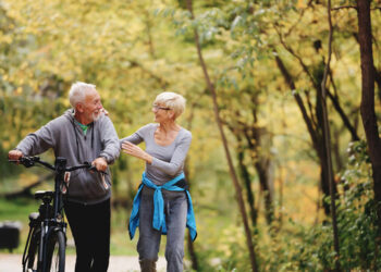 tận hưởng cuộc sống tuổi 60