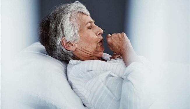 Ho kéo dài ở người cao tuổi 1 Ho kéo dài ở người cao tuổi